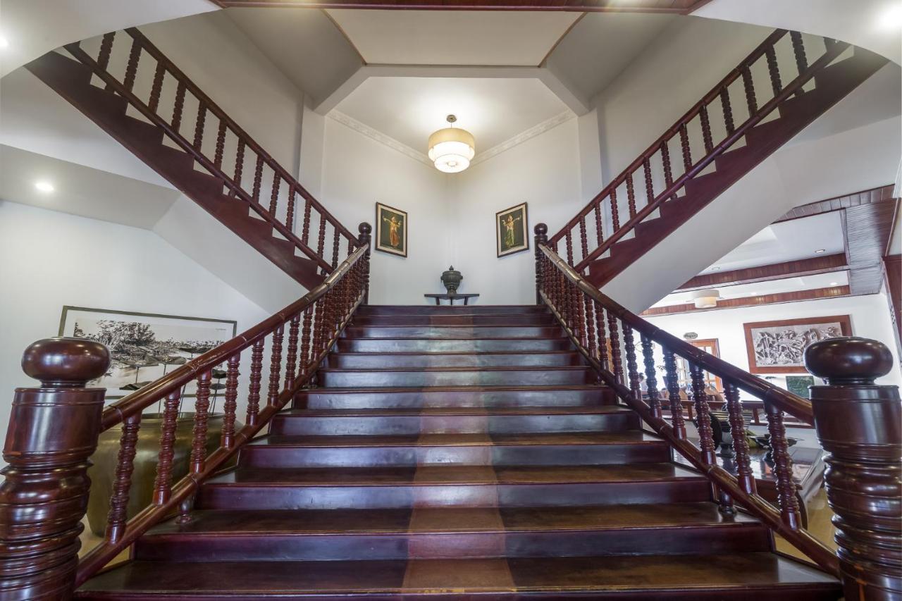 Kingdom Angkor Hotel Siem Reap Exteriör bild